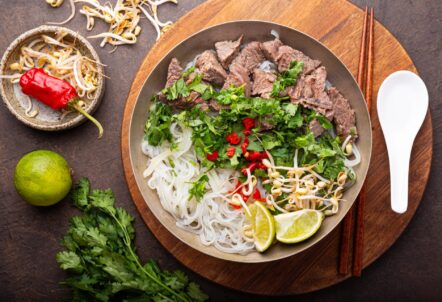 パクチーの仕入れは業務用卸で！新鮮な国産品を安定供給