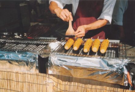 焼きとうもろこし